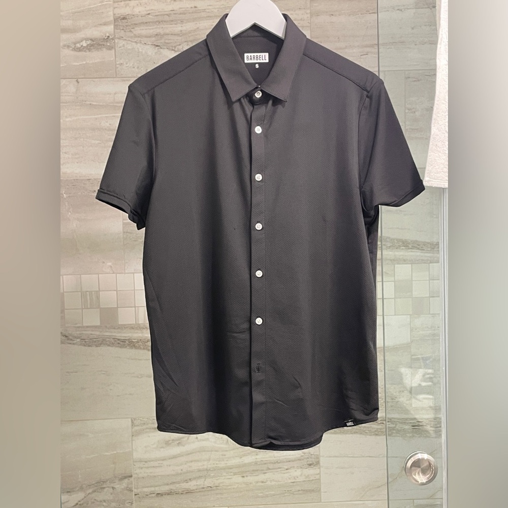 Barbell apparel motive short sleeve button down
